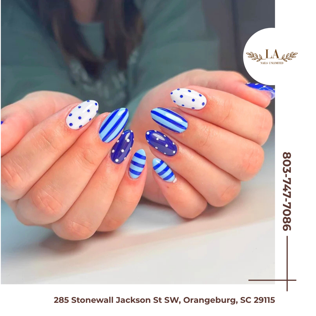 LA Nails Unlimited logo
